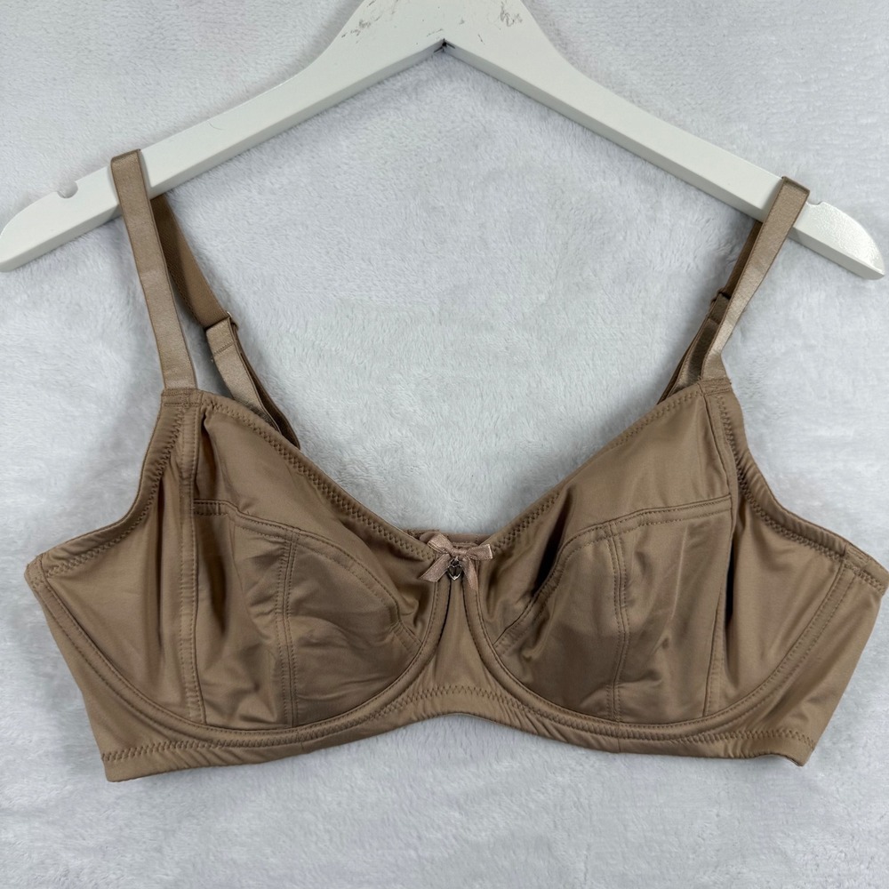 Parfait Womens Underwire Full Coverage Bra Tan Nude Size 38D Heart Charm Bow